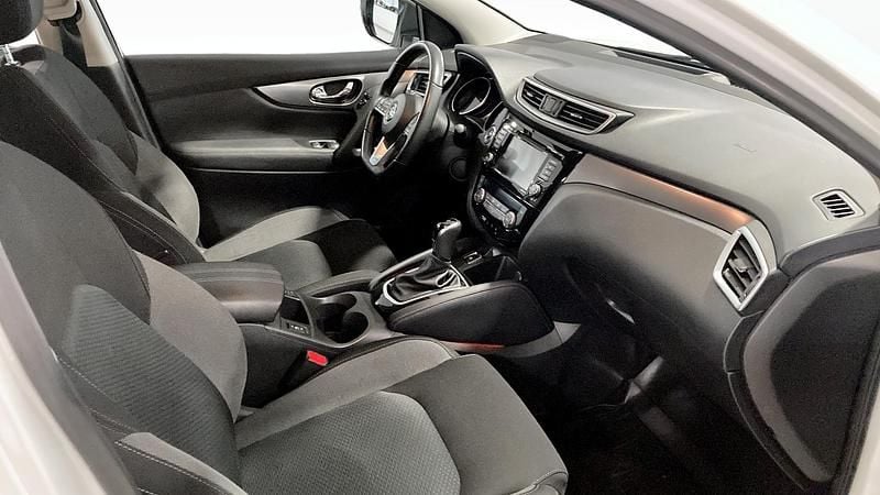 Begagnad Nissan Qashqai N-Connecta 159 HK (116 kW) 2019 Vit SUV