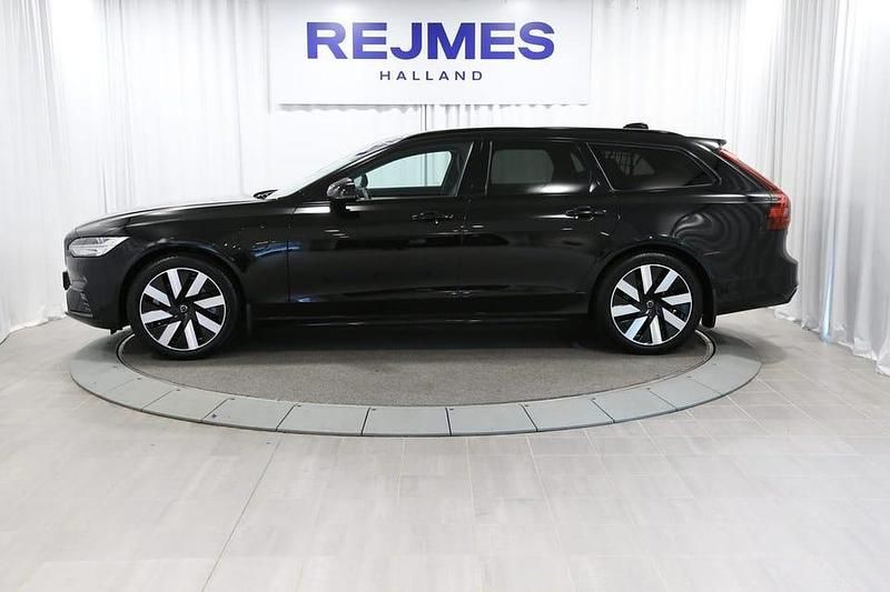Begagnad Volvo V90 Plus 355 HK (261 kW) 2025 Blå Kombi