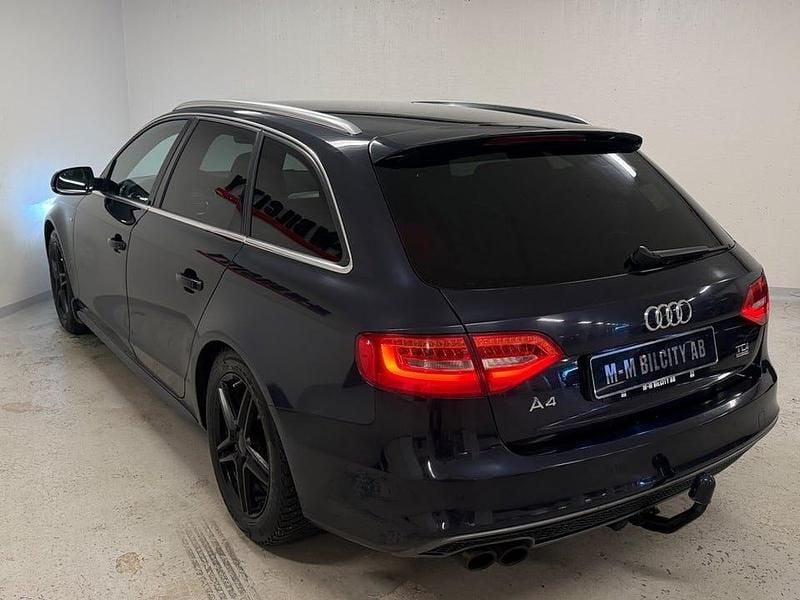 Begagnad Audi A4 S-Line 177 HK (130 kW) 2014 Blå Kombi