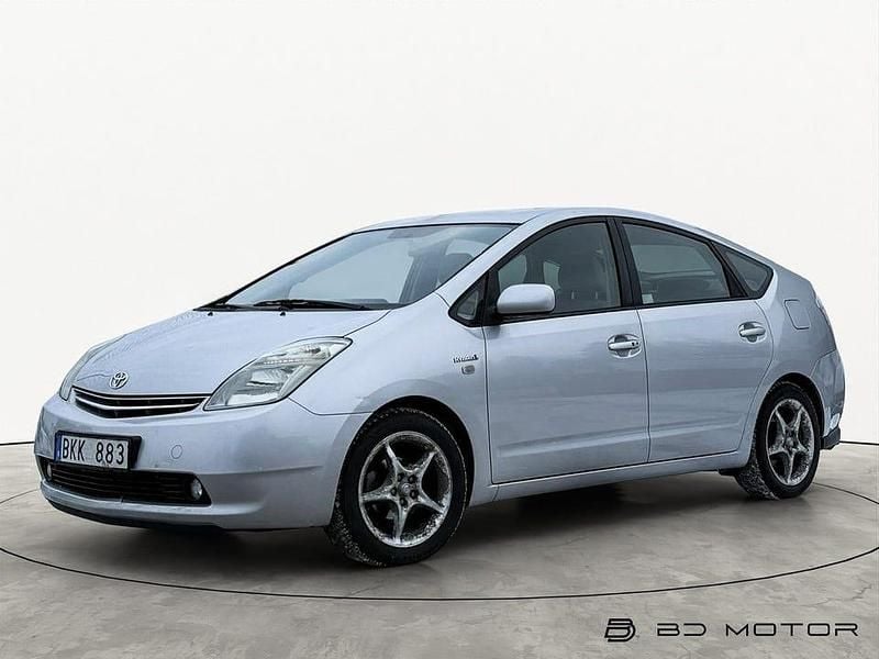 Silver Begagnad 2007 Toyota Prius Halvkombi | 79 800 kr (Marknadspris) - Bild 1/4