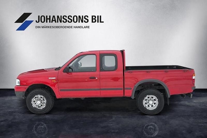 Begagnad Ford Ranger 109 HK (80 kW) 2004 Röd Pickup