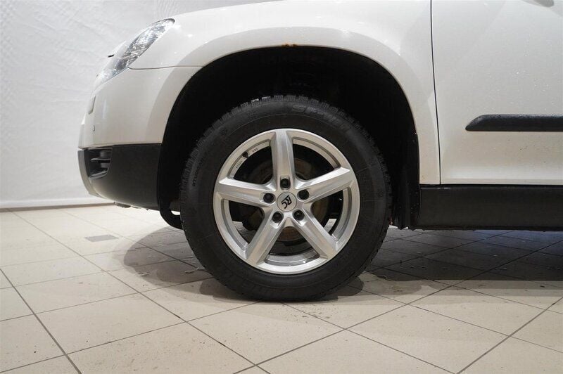 Begagnad Skoda Yeti Experience 105 HK (77 kW) 2012 Vit SUV