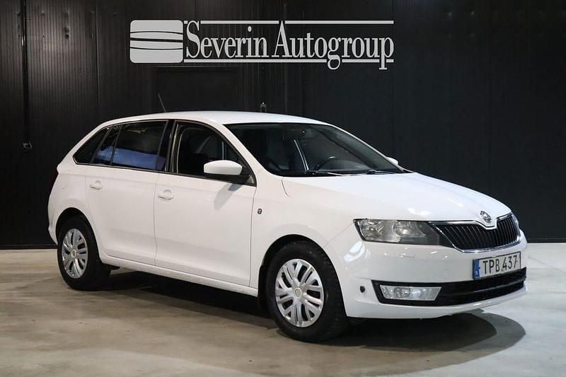 Vit Begagnad 2014 Skoda Rapid Halvkombi | 89 900 kr (Dyr) - Bild 1/4