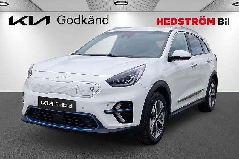 Vit Begagnad 2022 Kia e-Niro Advance SUV | 299 000 kr (Marknadspris) - Bild 1/4