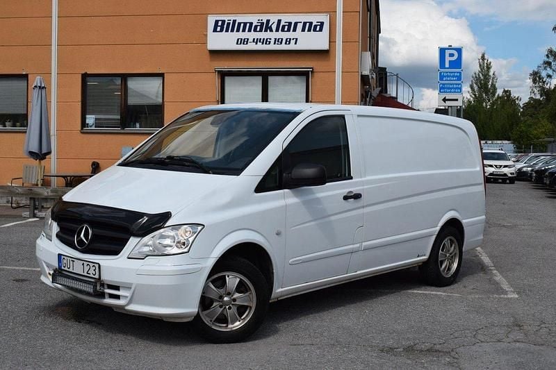 Vit Begagnad 2012 Mercedes Vito Minibuss | 64 500 kr (Lite dyr) - Bild 1/4