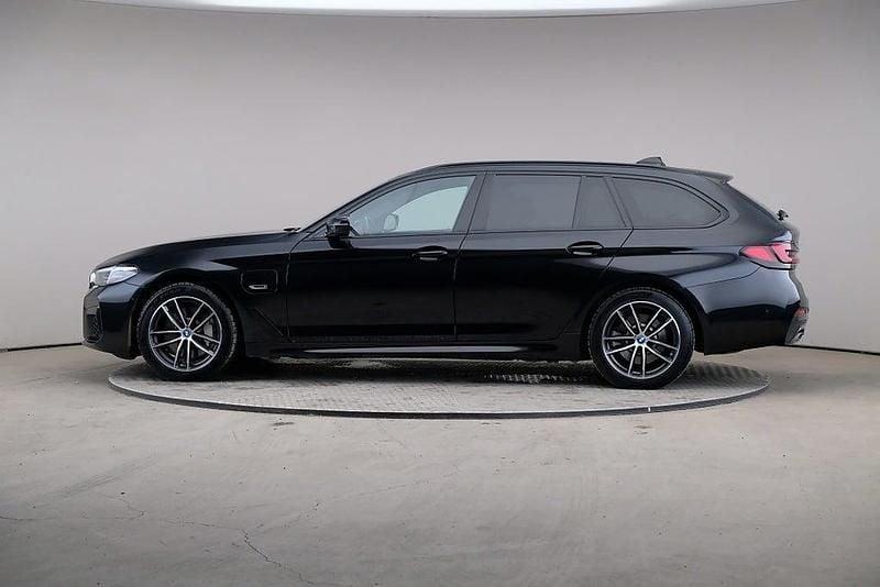 Begagnad BMW 530e M Sport 184 HK (135 kW) 2022 Svart Kombi