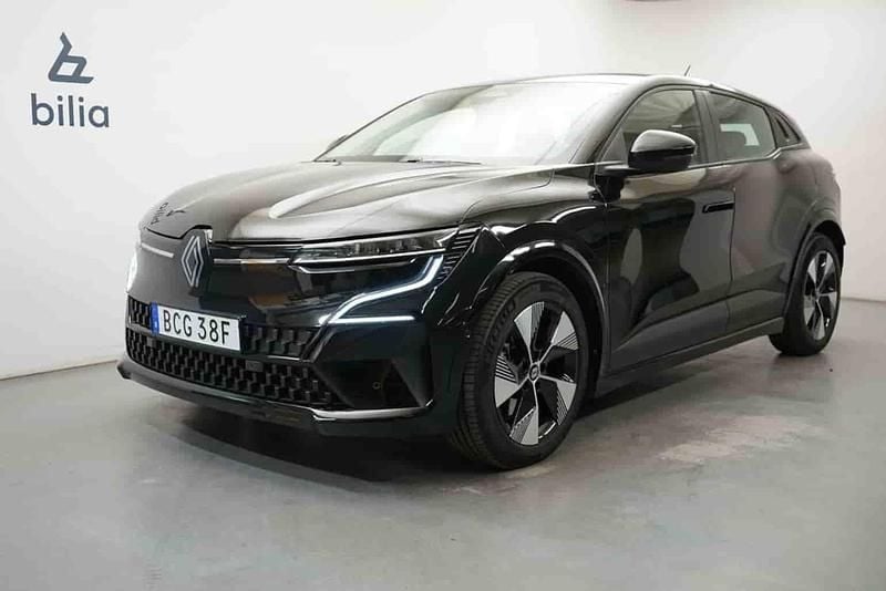 Svart Begagnad 2023 Renault Mégane Halvkombi | 289 900 kr - Bild 1/1