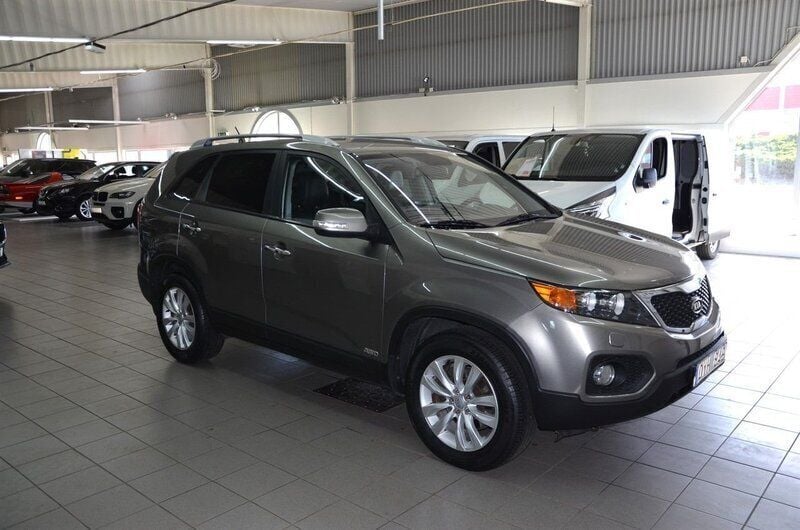 Grå Begagnad 2011 Kia Sorento EX SUV | 119 900 kr (Marknadspris) - Bild 1/4