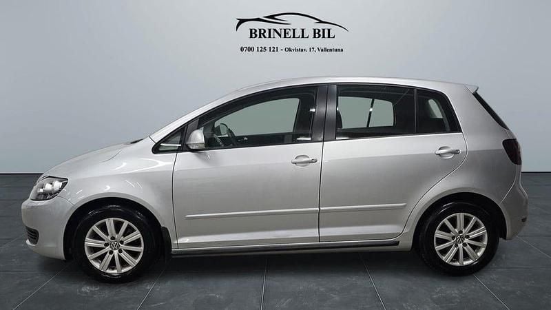Begagnad VW Golf Plus Cross 106 HK (77 kW) 2011 Silver Minibuss