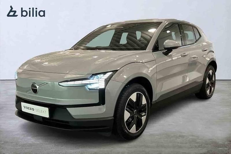 Grå Begagnad 2024 Volvo EX30 Single Motor SUV | 329 900 kr - Bild 1/1