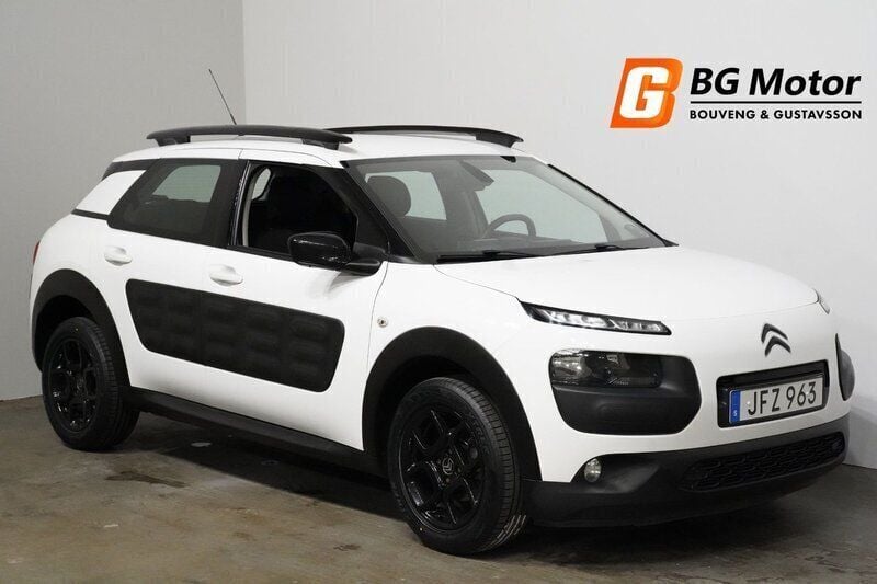 Vit Begagnad 2016 Citroën C4 Cactus Halvkombi | 99 700 kr (Marknadspris) - Bild 1/4