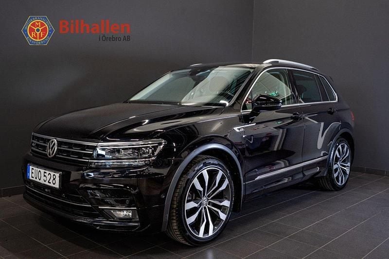 Svart Begagnad 2018 VW Tiguan GT SUV | 269 900 kr (Marknadspris) - Bild 1/4