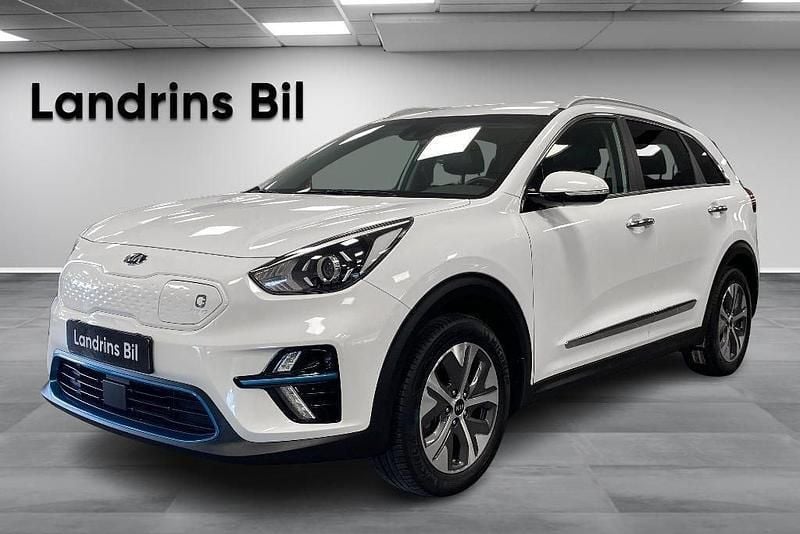 Vit Begagnad 2021 Kia e-Niro Advance SUV | 249 000 kr (Marknadspris) - Bild 1/4