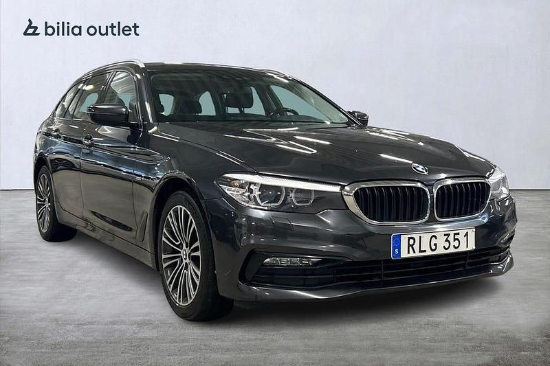 Begagnad BMW 520 Sport Line 190 HK (139 kW) 2017 Grå Kombi