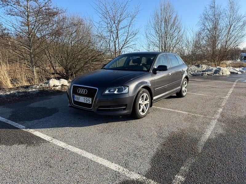 Begagnad Audi A3 140 HK (102 kW) 2011 Halvkombi