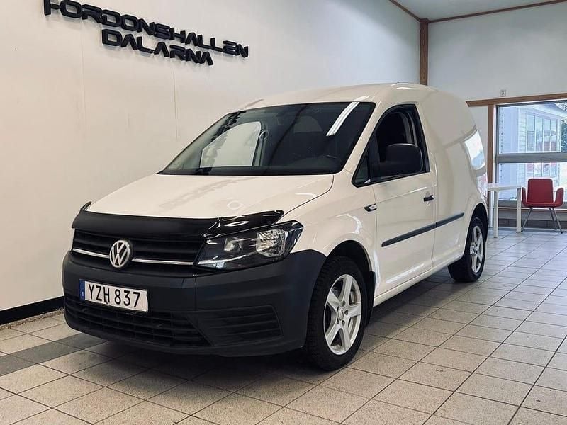 Vit Begagnad 2018 VW Caddy Minibuss | 99 900 kr (Superpris) - Bild 1/4