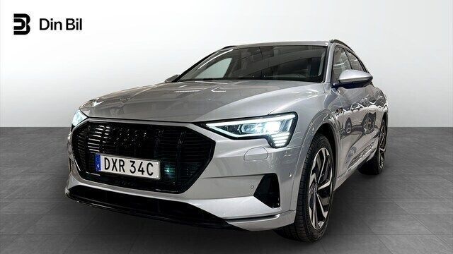 Florettsilver metallic Begagnad 2022 Audi e-tron Proline SUV | 399 000 kr (Marknadspris) - Bild 1/4