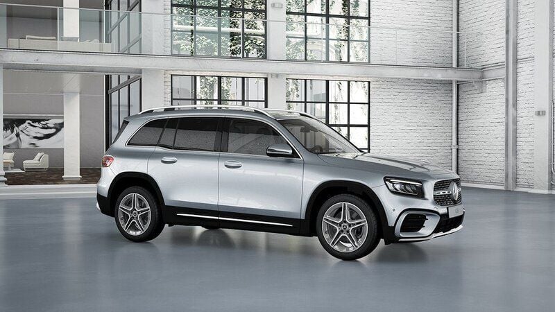Silver (hightech silver metallic) Ny 2024 Mercedes GLB220 AMG SUV | 568 600 kr (Lite dyr) - Bild 1/4
