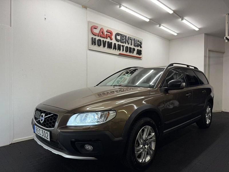 Brun Begagnad 2016 Volvo XC70 Standard SUV | 179 900 kr (Marknadspris) - Bild 1/4