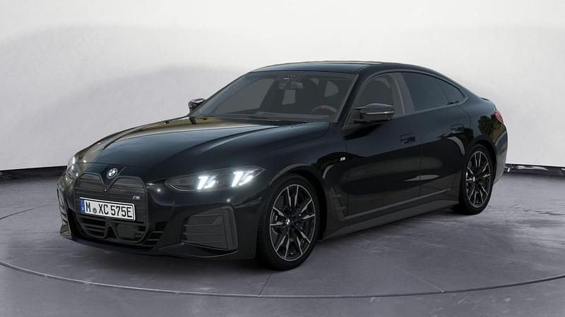 Svart Ny 2026 BMW i4 Comfort Edition Sedan | 803 900 kr (Bra pris) - Bild 1/4
