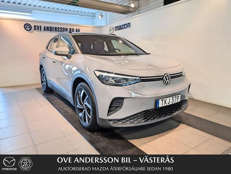 Grå Begagnad 2022 VW ID.4 Pro Performance SUV | 318 900 kr (Superpris) - Bild 1/4