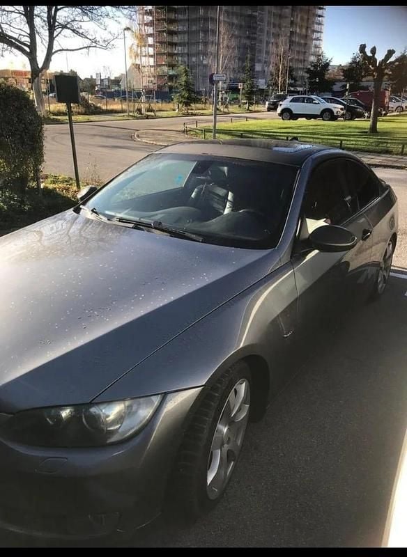 Begagnad 2007 BMW 335 Sportkupé | 60 000 kr - Bild 1/4