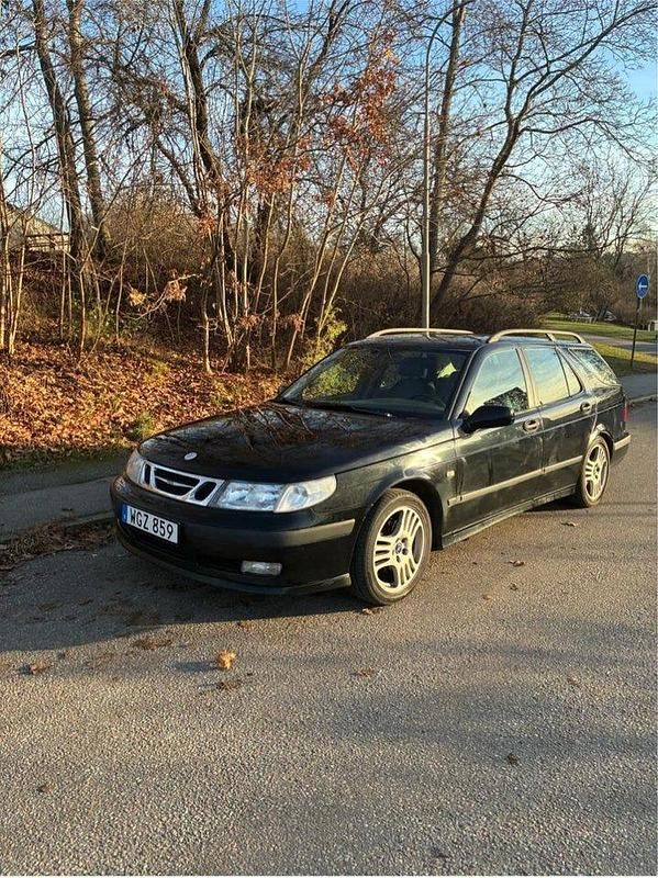 Begagnad 2000 Saab 9-5 Kombi | 18 000 kr (Bra pris) - Bild 1/4