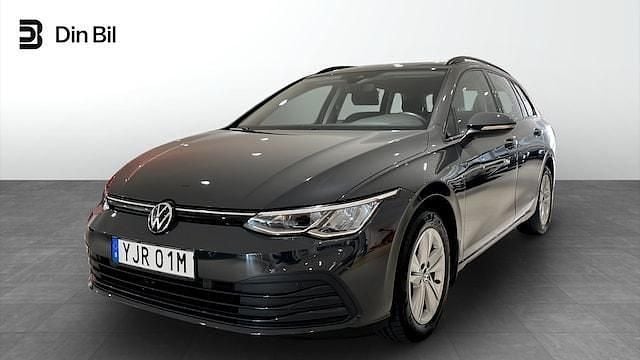 Begagnad 2022 VW Golf VIII Life | 259 900 kr (Lite dyr) - Bild 1/4