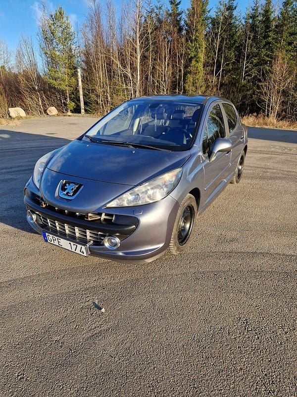 Begagnad 2008 Peugeot 207 Halvkombi | 24 990 kr (Marknadspris) - Bild 1/4