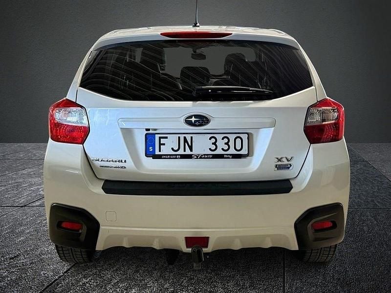 Begagnad Subaru XV 147 HK (108 kW) 2012 Vit (vit metallic) SUV