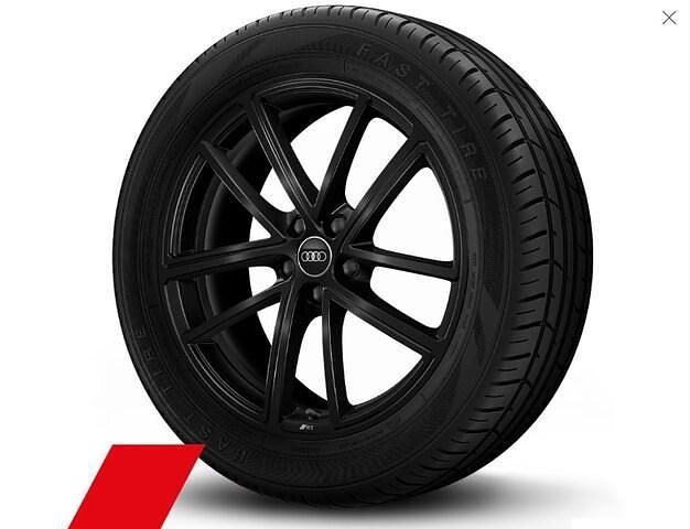 Navarrablå metallic Begagnad 2025 Audi Q5 Sportback S-Line SUV | 719 100 kr - Bild 1/4