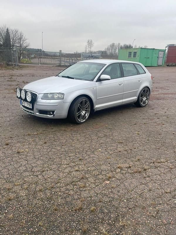 Begagnad 2005 Audi A3 Sportback Halvkombi | 20 000 kr (Marknadspris) - Bild 1/4