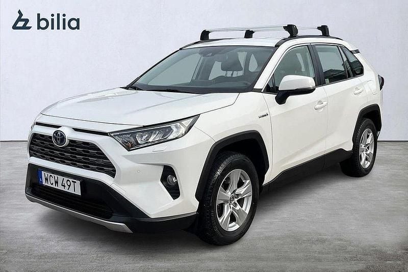 Vit Begagnad 2019 Toyota RAV4 Hybrid Active SUV | 299 900 kr (Bra pris) - Bild 1/3