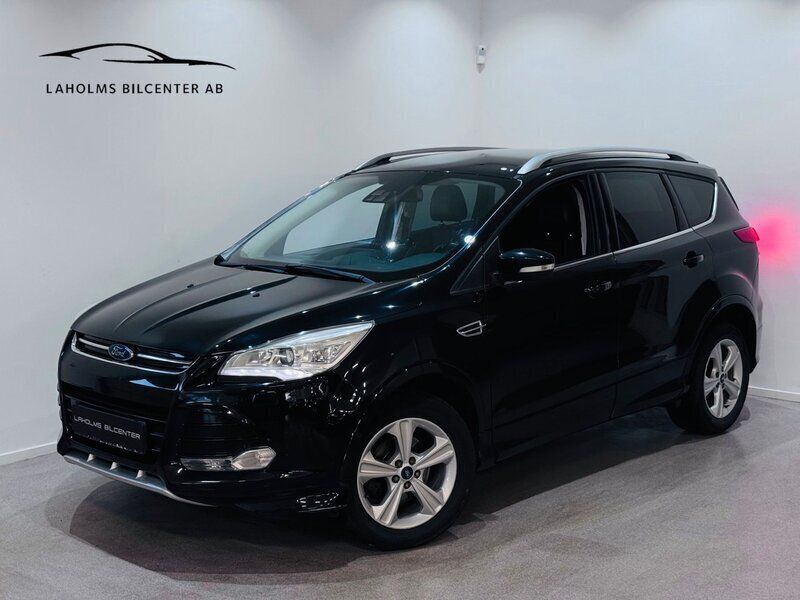 Svart Begagnad 2016 Ford Kuga Titanium X SUV | 129 900 kr (Marknadspris) - Bild 1/4