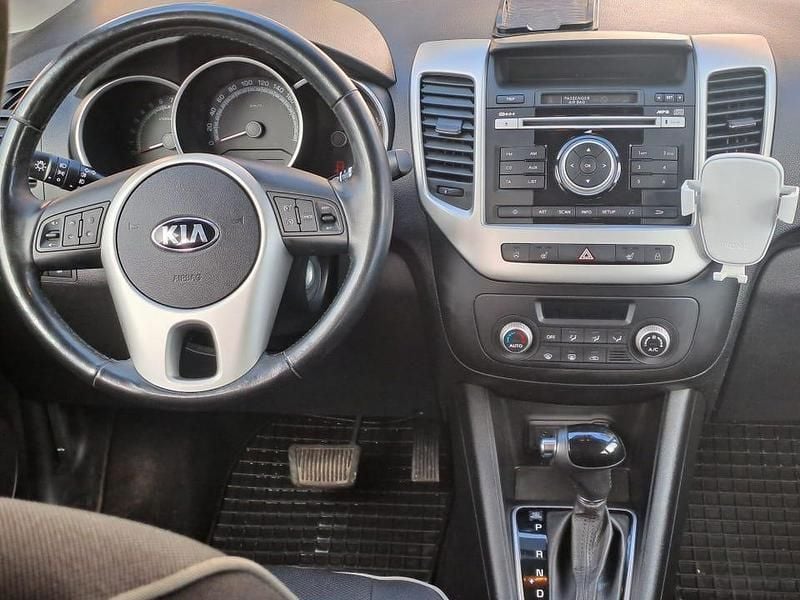 Begagnad Kia Venga 125 HK (91 kW) 2016 Grå Halvkombi