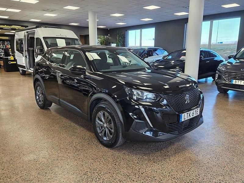 Svart Begagnad 2022 Peugeot 2008 SUV | 179 900 kr (Bra pris) - Bild 1/4