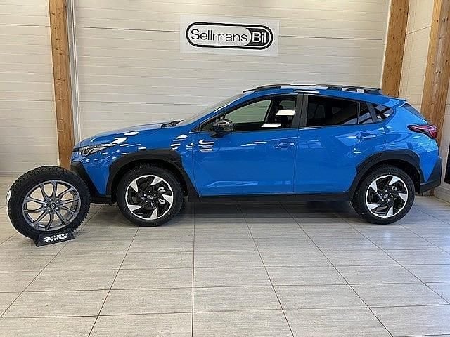 Blå Begagnad 2024 Subaru Crosstrek SUV | 419 900 kr (Marknadspris) - Bild 1/4
