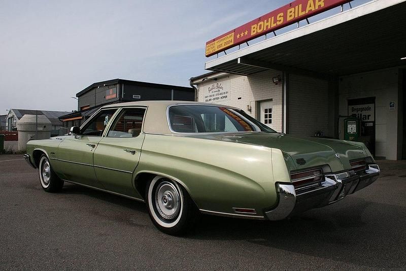 Ljusgrön Begagnad 1972 Buick Le Sabre Sedan | 169 000 kr - Bild 1/4