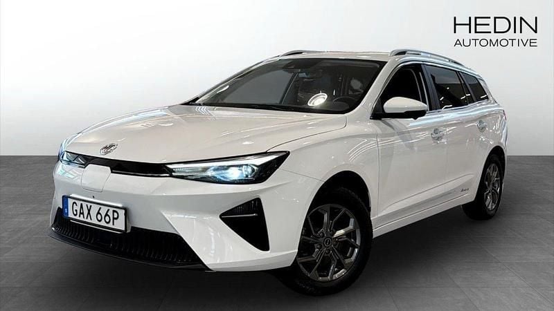 Vit (white) Begagnad 2022 MG MG5 EV Luxury Kombi | 229 900 kr (Bra pris) - Bild 1/4