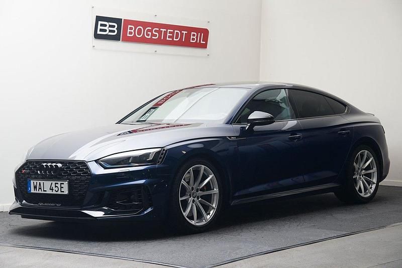 Blå Begagnad 2019 Audi RS5 Sportback Comfort Halvkombi | 639 000 kr - Bild 1/4