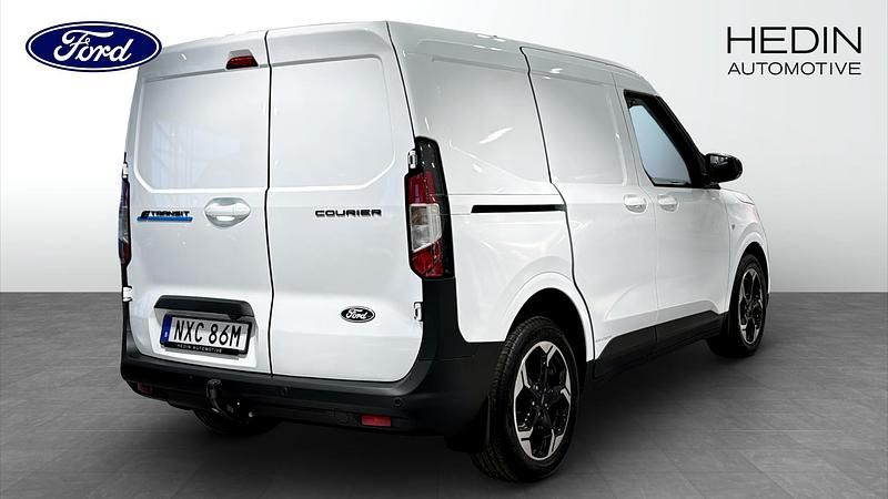Ny Ford Courier 100 kW (136 HK) 2026 Frozen white Minibuss
