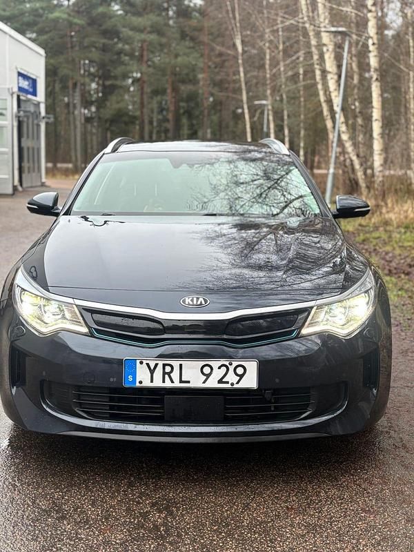 Begagnad 2018 Kia Optima Sport Kombi | 155 000 kr (Bra pris) - Bild 1/4