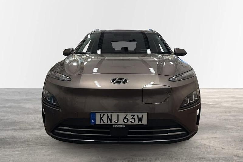 Begagnad Hyundai Kona 152 kW (207 HK) 2022 Brun SUV