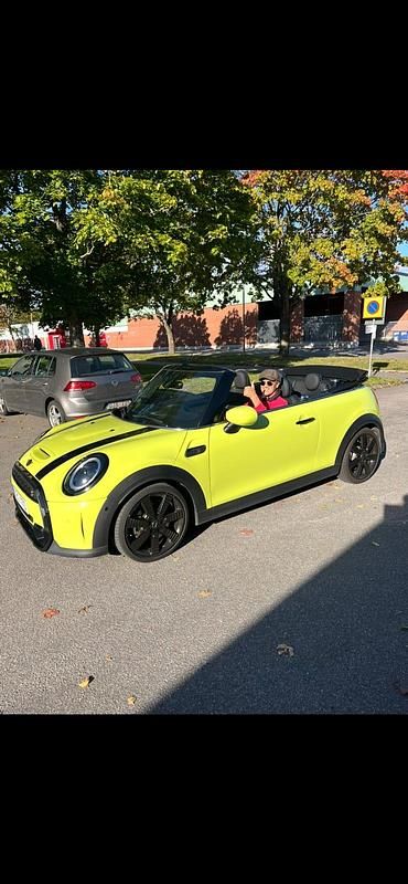 Begagnad Mini Cooper S 178 HK (130 kW) 2022 Halvkombi