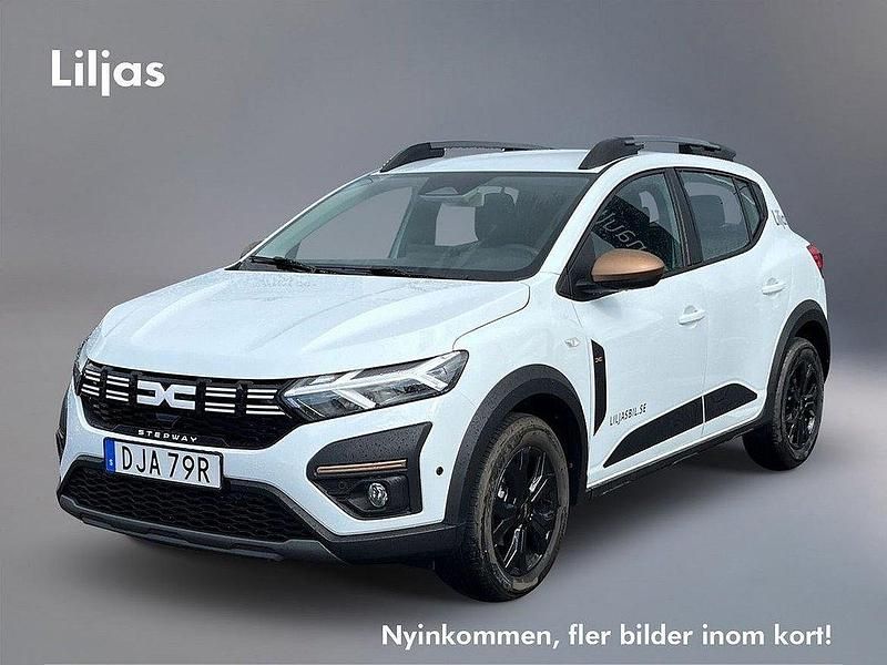Vit Begagnad 2024 Dacia Sandero Extreme Halvkombi | 219 000 kr (Marknadspris) - Bild 1/4