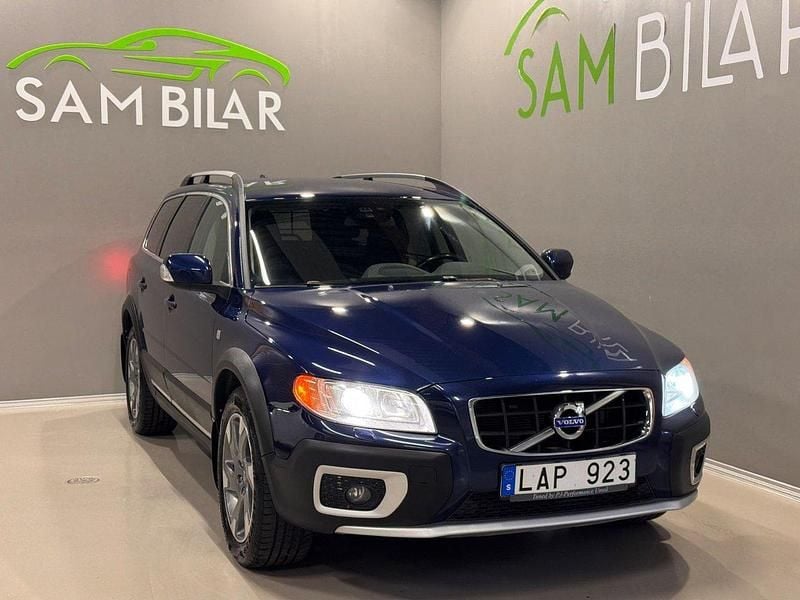 Blå Begagnad 2012 Volvo XC70 Ocean Race SUV | 84 900 kr (Marknadspris) - Bild 1/4