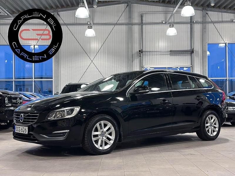 Svart Begagnad 2014 Volvo V60 Summum Kombi | 138 900 kr (Marknadspris) - Bild 1/4