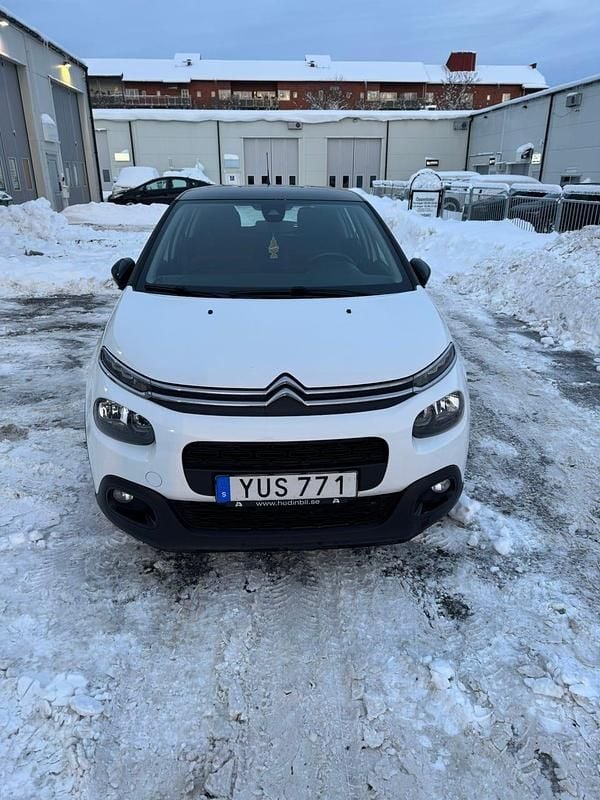 Begagnad 2018 Citroën C3 PureTech Halvkombi | 59 000 kr (Bra pris) - Bild 1/4
