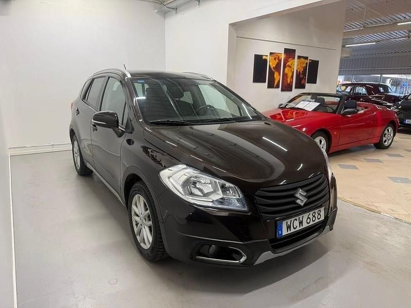 Begagnad Suzuki SX4 S-Cross 120 HK (88 kW) 2014 Brun