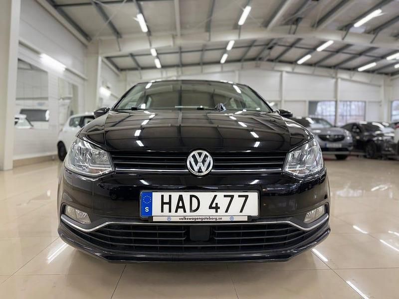 Begagnad VW Polo 90 HK (66 kW) 2016 Svart